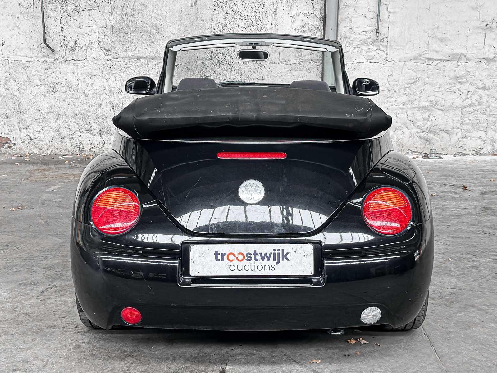 Volkswagen Neuer Käfer Cabriolet 1,4 Turin 75 PS 2003, TH-271-J