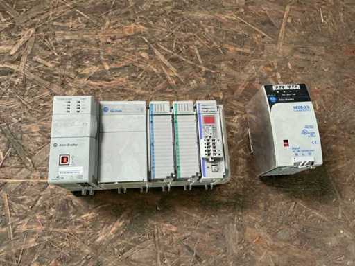 ALLEN BRADLEY L33ER CompactLogix PLC Programmable Controller