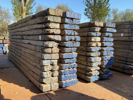 Hardwood dragline bulkhead (25x)