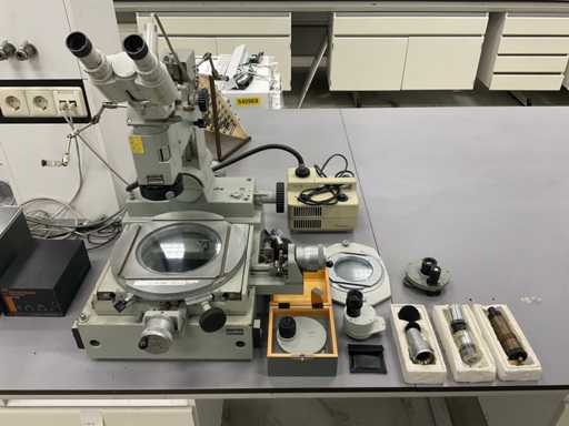 Carl Zeiss Jena Mikroskop + Objektive