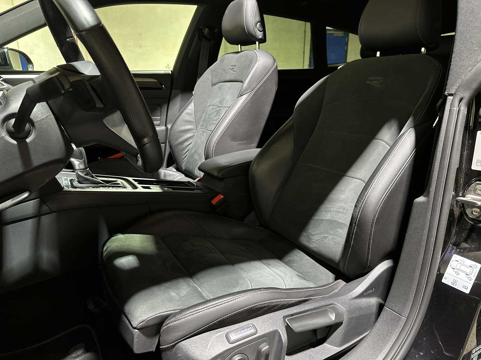 Volkswagen Arteon Shooting Brake 1.4 eHybrid 160kW 6-DSG R-Line Business+ 218pk 2022 (Origineel-NL+1e eigenaar), P-946-TG