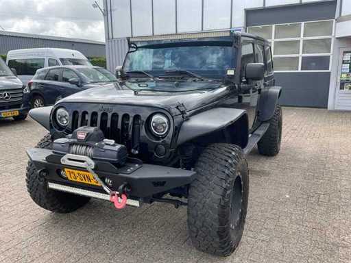 Jeep Wrangler Unlimited 2.8 CRD voiture de tourisme sport 2011