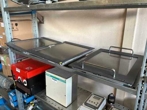 Ecran TFT încorporat S&T, 17" (3x)