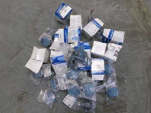 Half masker + filter, zo goed als nieuw (R9) (12x)
