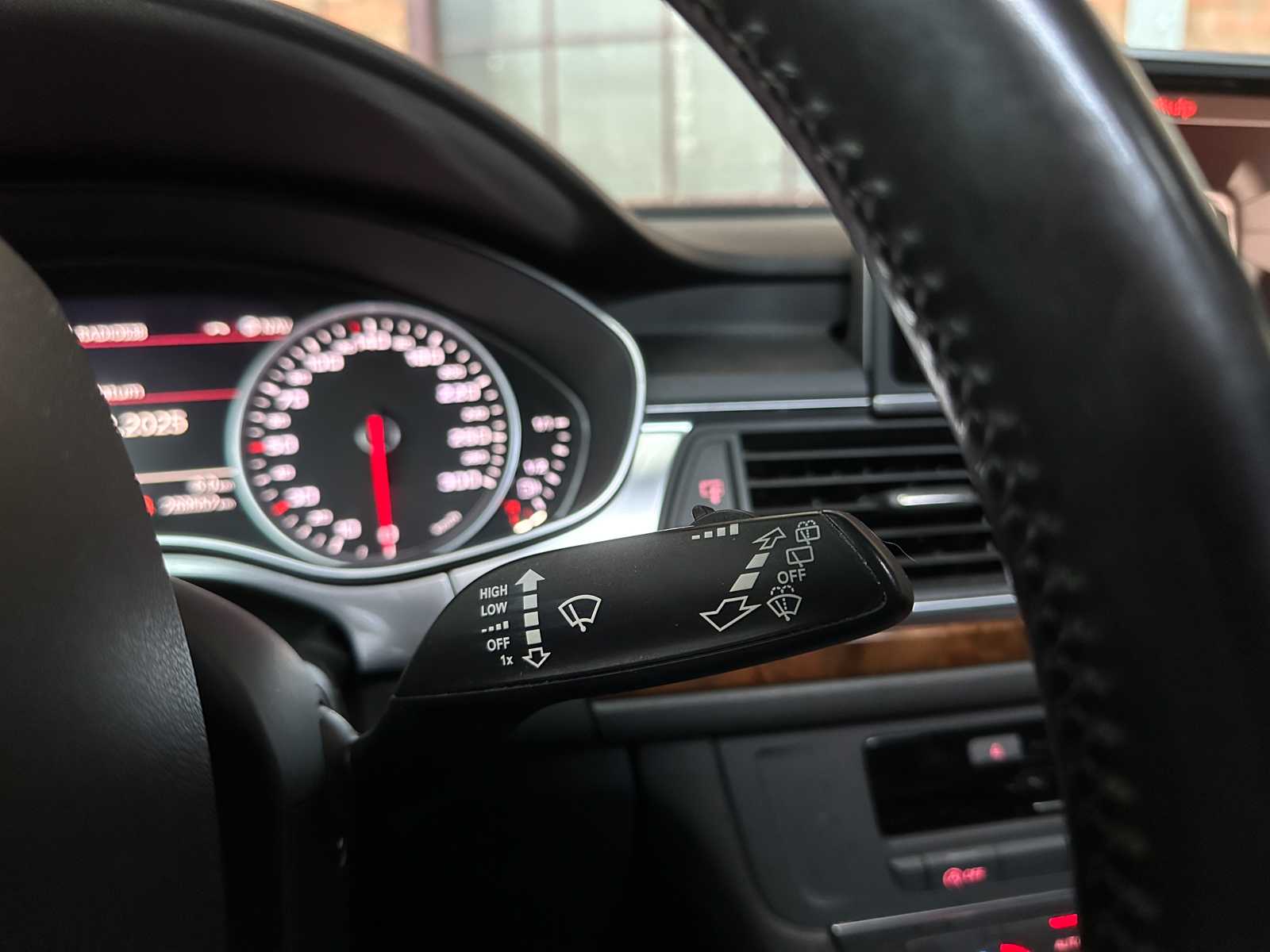 Audi A6 Avant 3.0 TFSI V6 Quattro Pro Line Plus 299pk 2012 (Origineel-NL), 37-TBD-9