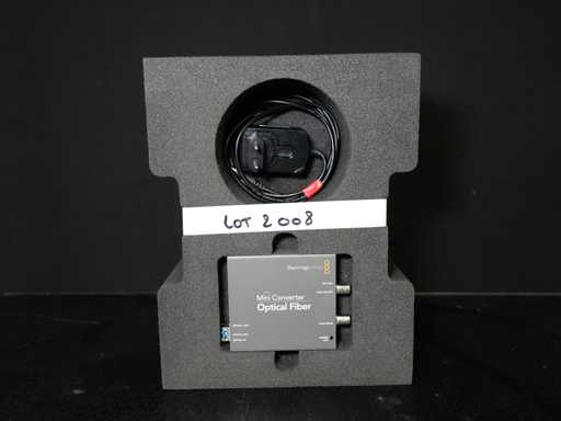 SET OF 2 BLACK MAGIC SIGNAL CONVERTER HD-SDI/3G TO OPTICAL FIBER - Video