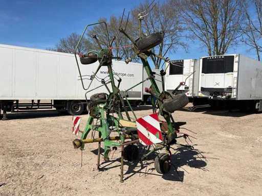 2004 Setter Z 665 Hydro Hay Tedder