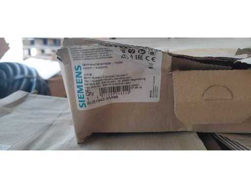 SIEMENS - 8US1943-3AA00 - 60mm Busbar Beugel TT rails (3x)