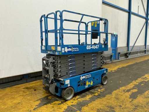 Plateforme de travail aérienne GENIE GS-4047 2014