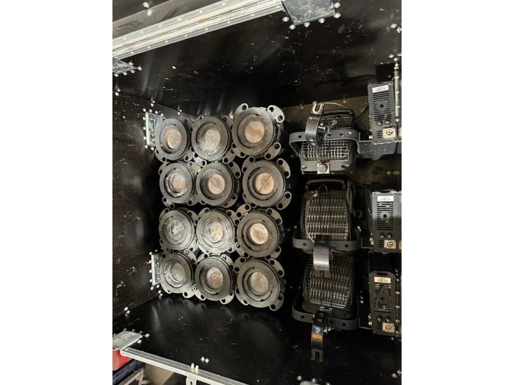 Selecon Pacific 575W - Divers équipements légers (12x)