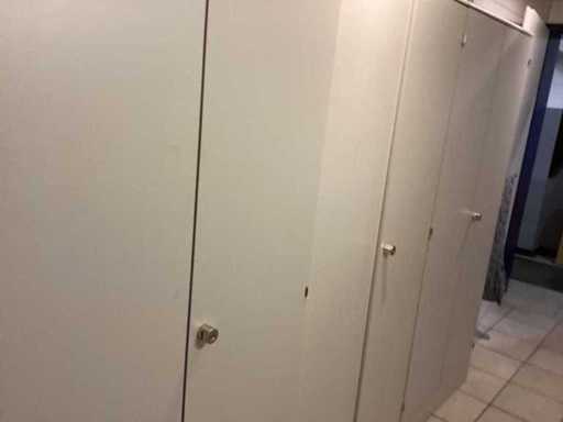 Kast (3x) Breedte 80 cm - Hoogte 180 cm 44 cm Diep wit hout materiaal 