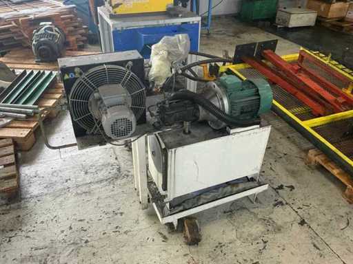 Cooling compressor
