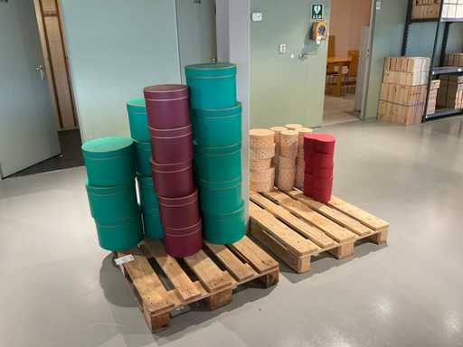 Partij cadeauverpakkingdozen (51x)