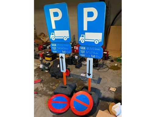 Panneau de signalisation (2x)