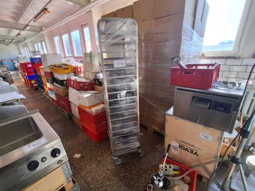   Stainless Steel Baking Tray Trolley with Trays