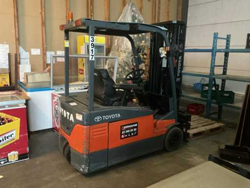 2009 Toyota 7FBEF18 Gabelstapler