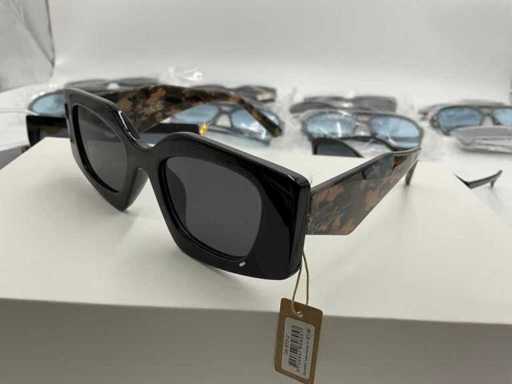 Sonnenbrille (270x)