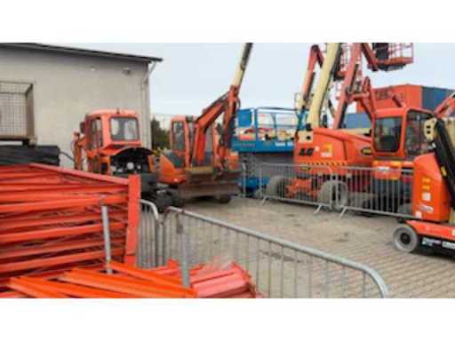 a609ee35-f52c-4a23-b048-9b73f1fcf628.mp4