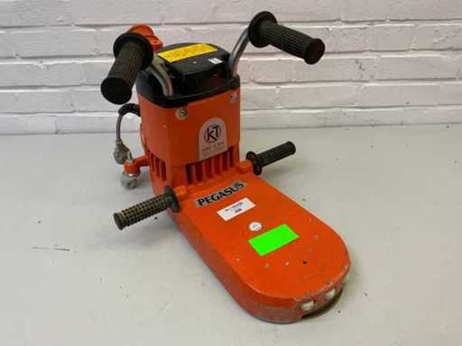 Künzle & Tasin - 2018 - Pegasus - Elektrischer Randschleifer