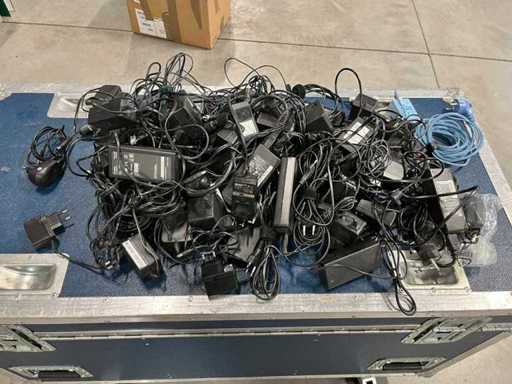 Alimentatori plug-in a scatola completa (alimentazione)