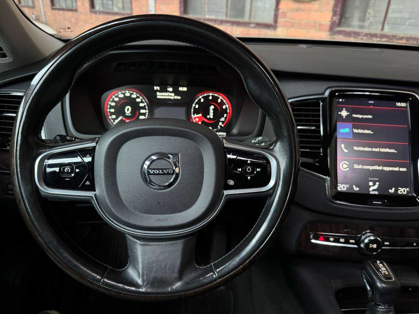 Volvo XC90 2.0 T6 AWD Inscription 320pk 2015, ZR-425-V