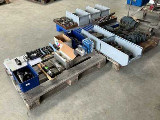 Various milling tools and freestand wheels