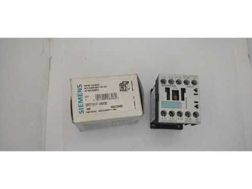 SIEMENS - 3RT1017-1AV02 - Styk 5,5kW 400V AC 1Ö