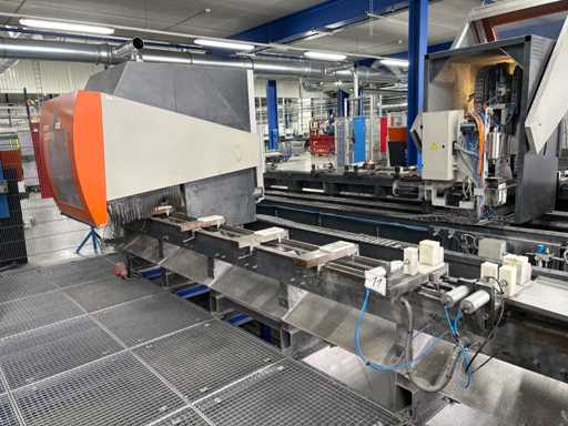 ELUMATEC SBZ 130 CNC Stabbearbeitungszentrum 3-Achs