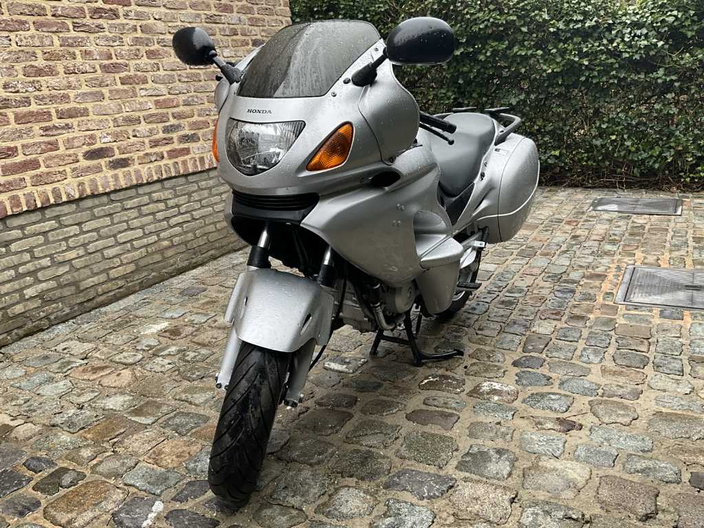 Moto Honda Deauville NT650