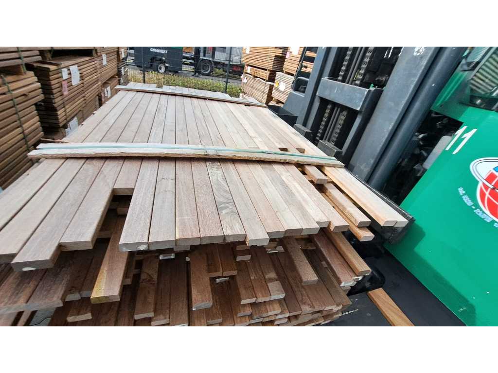 Ipé hardwood planks 25x45mm, length 155cm (294x)