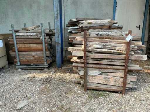 Série de poutres en bois