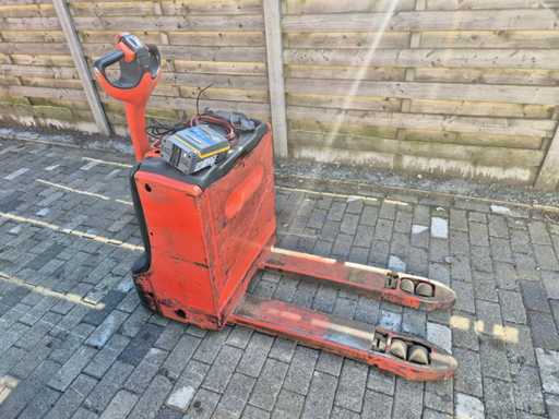 Camion à palette électrique Linde T16