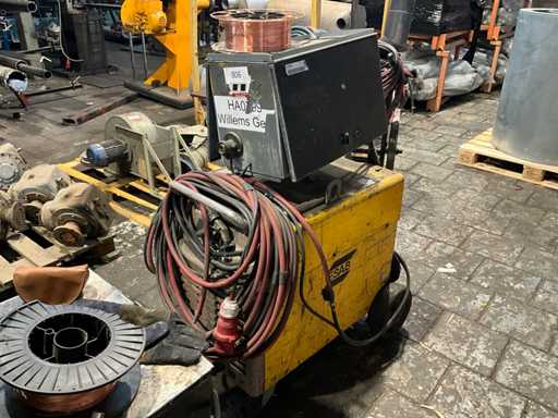 Esab LAG 380 Saldatrice ad elettrodo