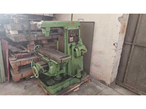 Máquina de fresar universal KREBS