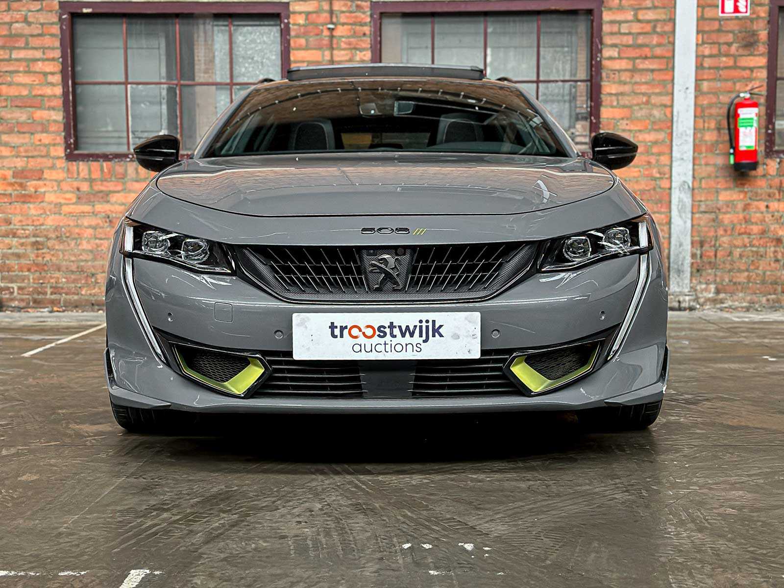 Peugeot 508 SW (5-d) 1,6 Hybrid 360 e-EAT8 Peugeot Sport Engineered (PSE) 265 kW 360 PS 2021 Automatik