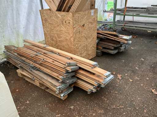 Various pallet collars