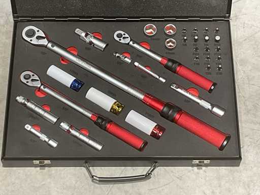 2025 UltraToolz 32 pcs UT2210215 Momentsleutel set