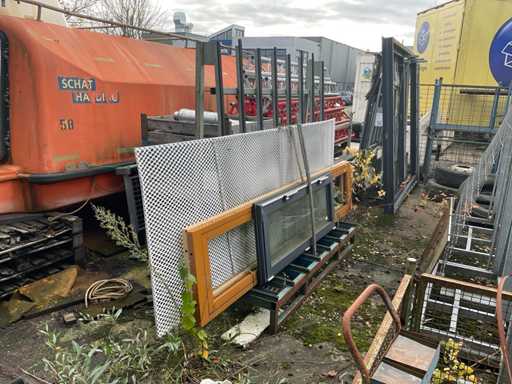 Anderer Rahmen/Lochblech