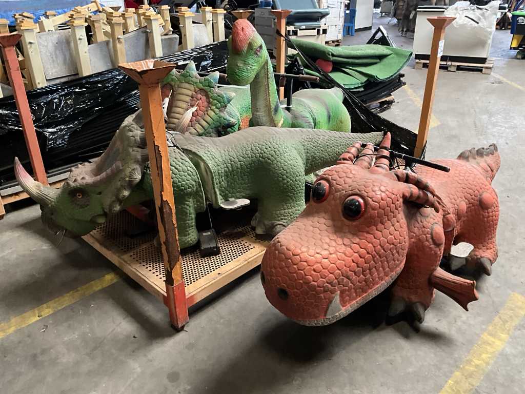 Balade en dinosaure/dragon (4x)
