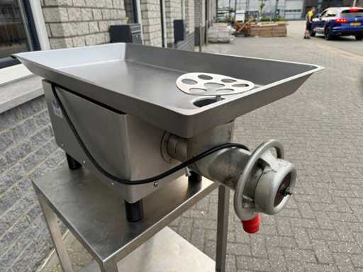 Unika - s-32 - Vleeswolf / gehaktmolen