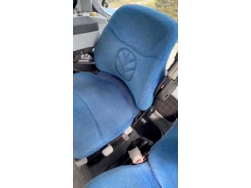 dc46628e-0d54-441b-9b3c-d37c6cf9b58f.mp4