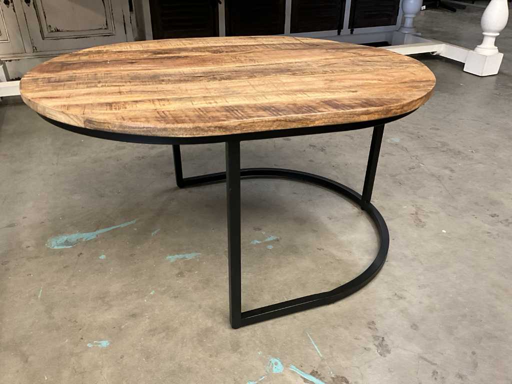 Coffee table oval
