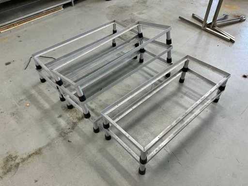 Metalen rekken / Basisframes (7 stuks)