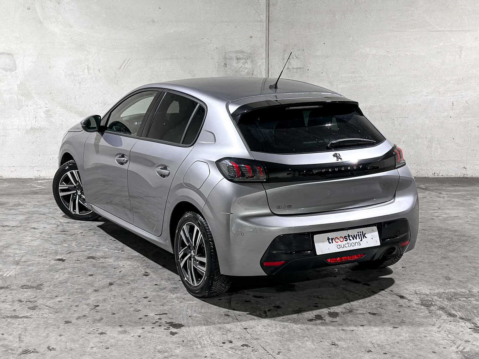 Peugeot 208 1.2 PureTech Blue Lease Allure 101hp 2021, L-705-ZD
