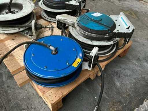 Air hose reel (2x)