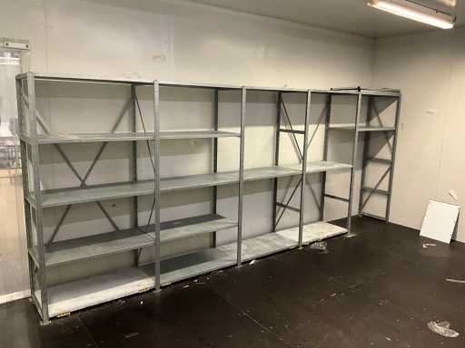 Rack de stockage en métal