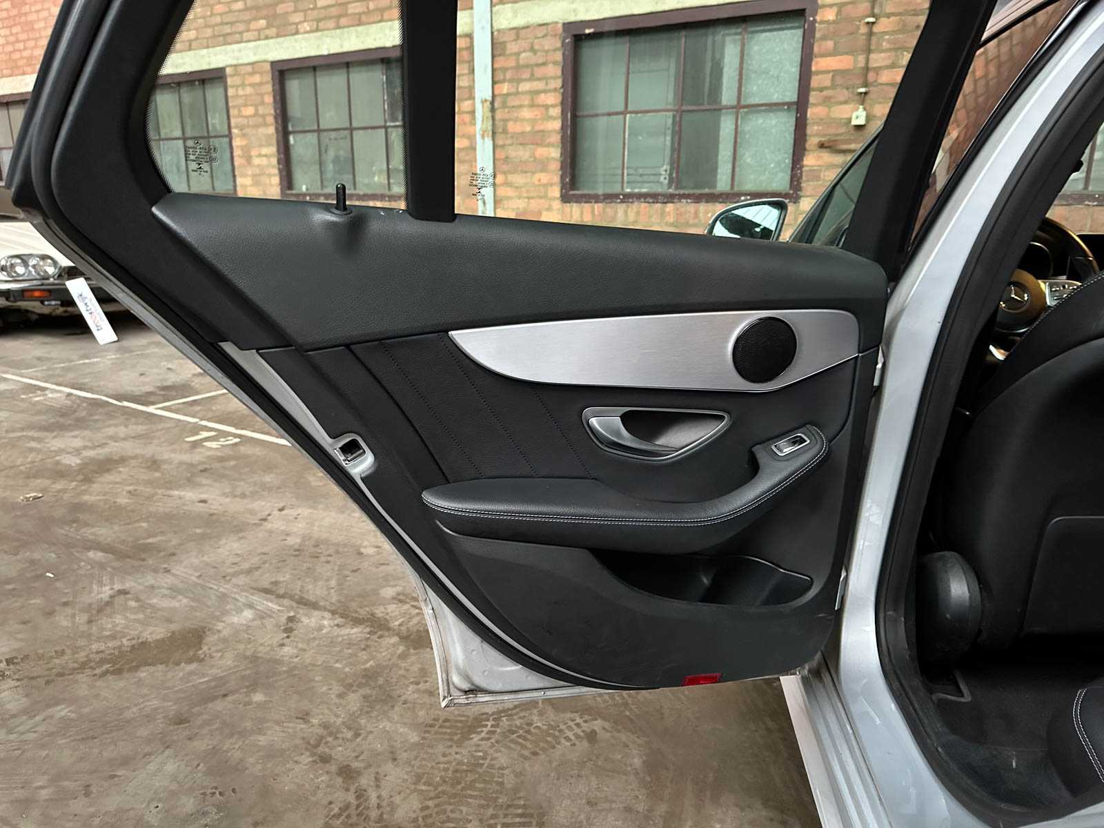 Mercedes-Benz C160 Estate Business Solution AMG Limited 129pk 2020 (Origineel-NL+1e eigenaar)  C-klasse, H-550-DN