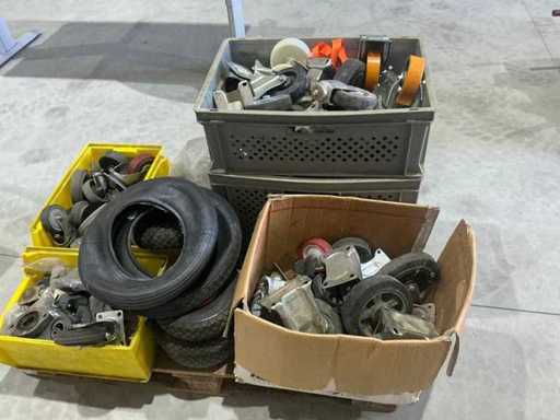 Batch of swivel and fixed castors