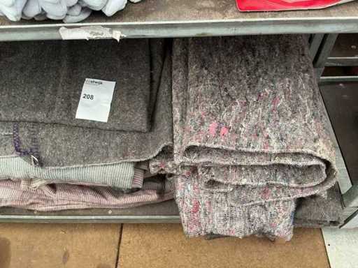 Party Moving Blankets