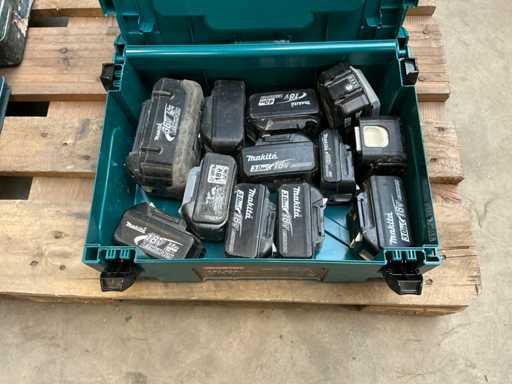 Makita-Batterie (12x)